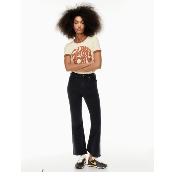 ARITZIA Denim Forum The Twiggy High Rise Flare 28L size 23 - Picture 1 of 8